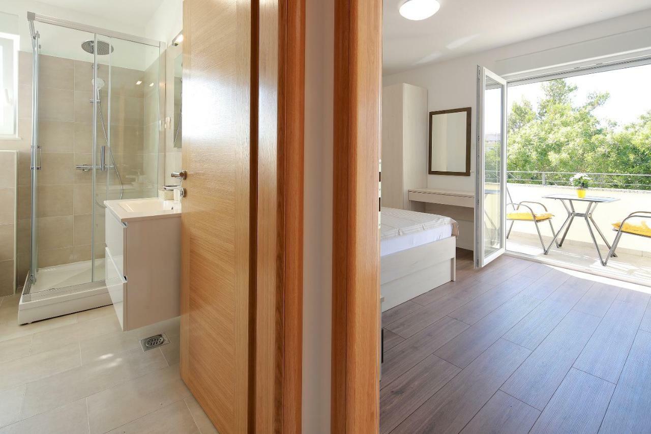Apartmani Judita Pinezići Exteriér fotografie