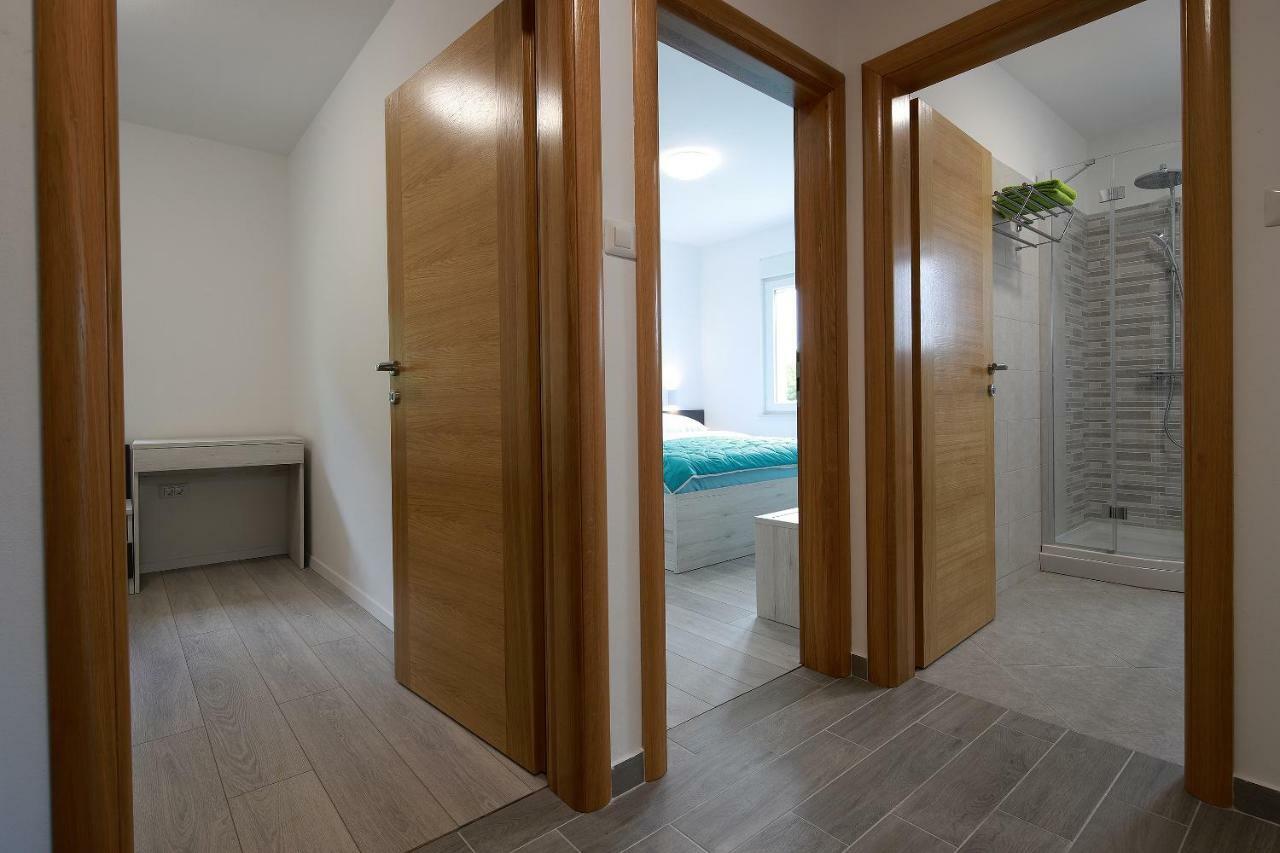 Apartmani Judita Pinezići Exteriér fotografie