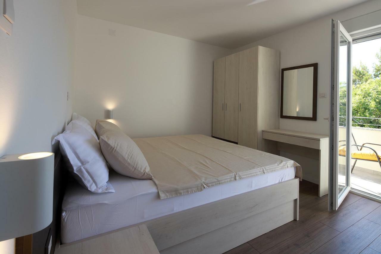 Apartmani Judita Pinezići Exteriér fotografie