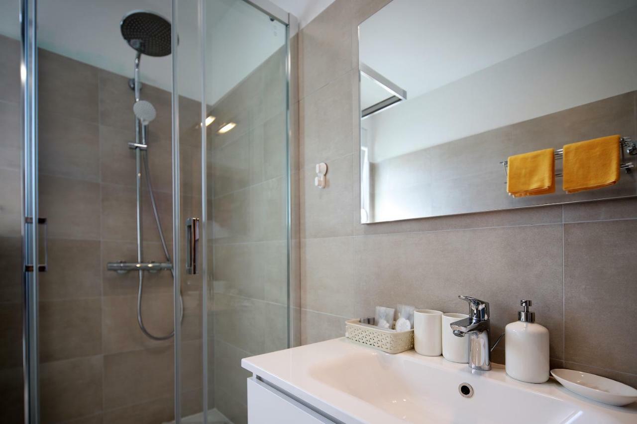 Apartmani Judita Pinezići Exteriér fotografie
